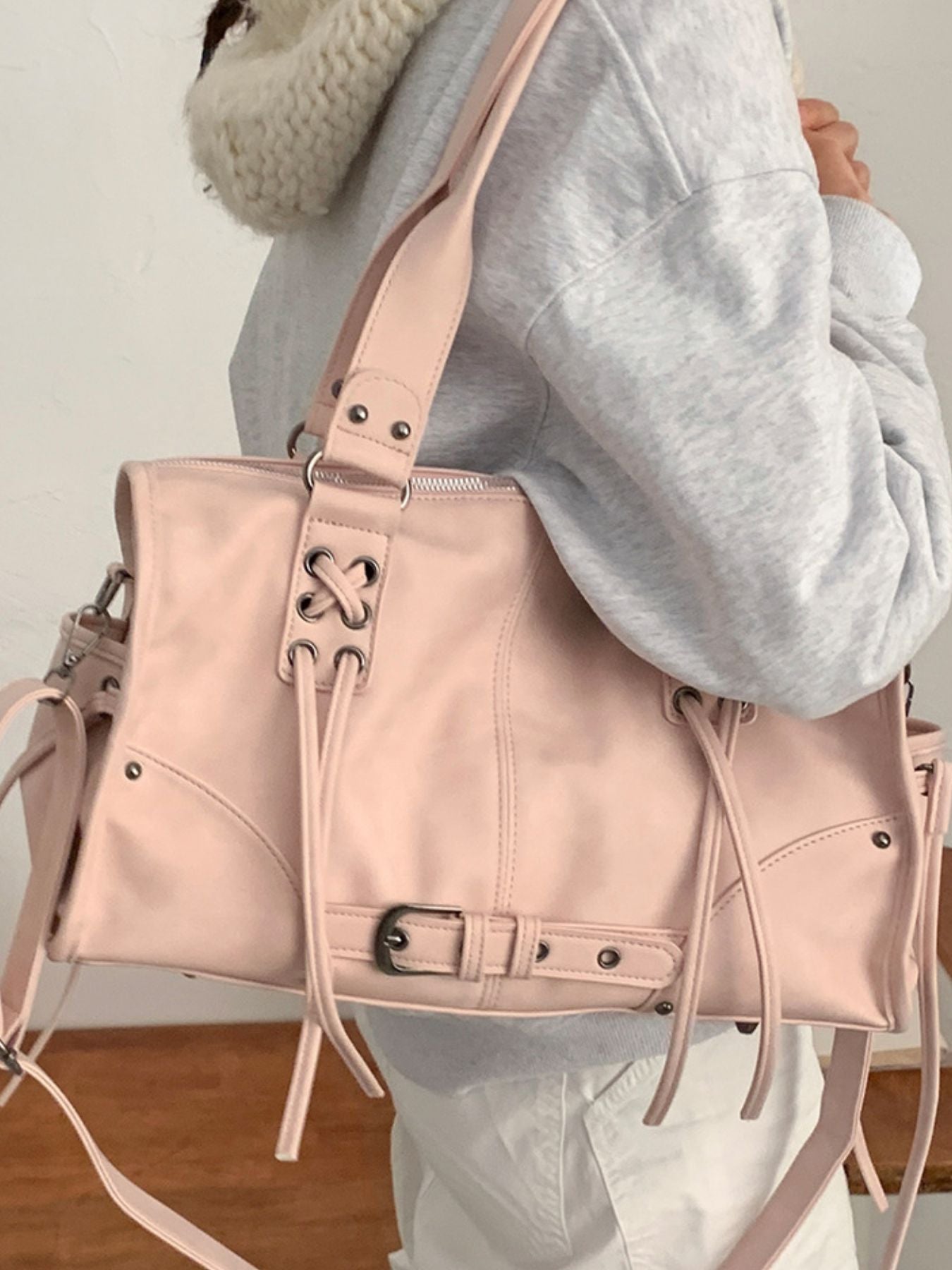 c8c0fabc-c408-48dc-b2d2-6fe094e92f1f-Max